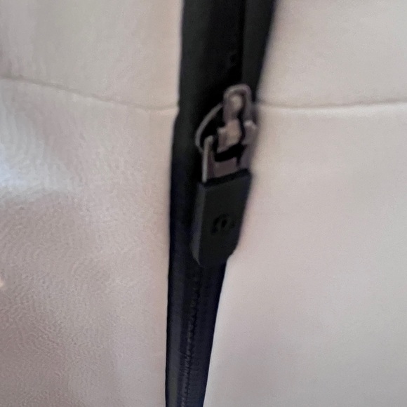 Mist Over Windbreaker - Picture 8 of 8